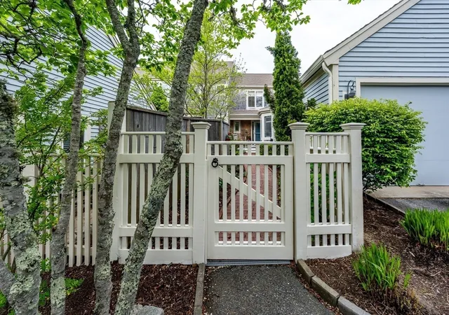 Homes for sale in Yarmouth, MA | 132 Kates Path #132, Yarmouth, MA 02675 | MLS# 73520297