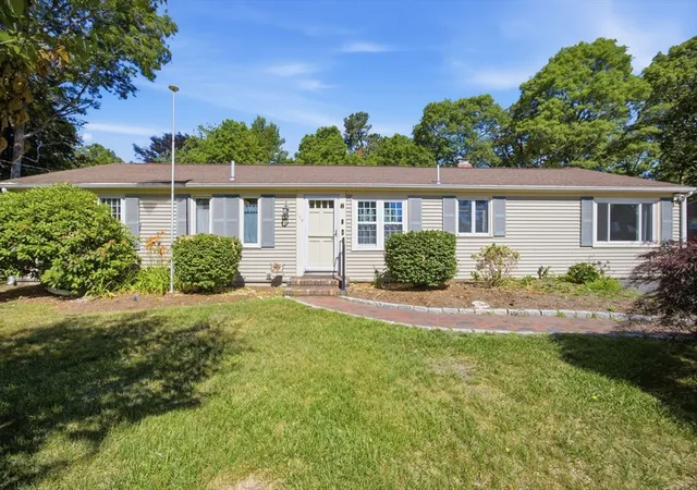 Photo 1 of Single family home for sale at 179 Sheaffer Rd, Centerville, MA 02632 | MLS# 73539853 | Listing updated on 2026-07-11