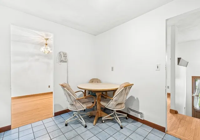 Homes for sale in Chelmsford, MA | 155 Turnpike Rd, Chelmsford, MA 01824 | MLS# 73542795