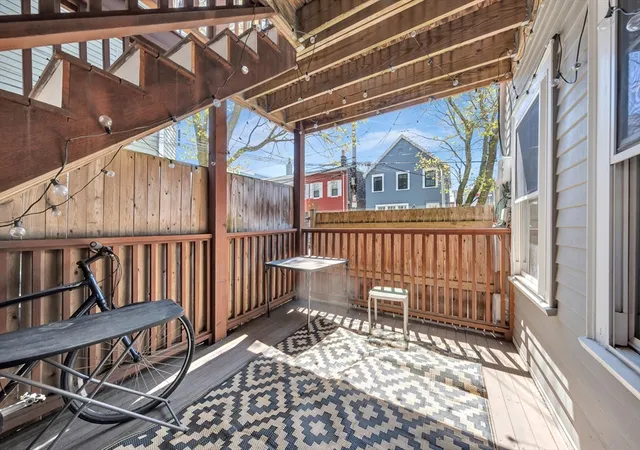 17th image of 253 E St #1, Boston, MA 02127 | MLS# 73512681