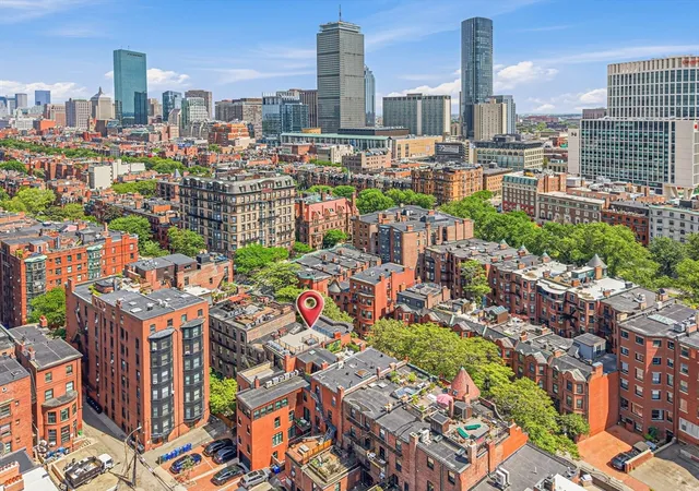 42nd image of 431 Marlborough St #PH, Boston, MA 02115 | MLS# 73556567
