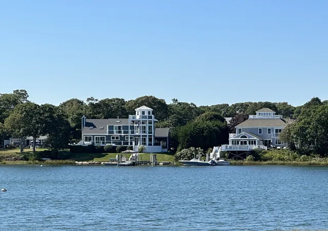 5th image of 44 Commodore Ln, East Falmouth, MA 02536 | MLS# 73561410