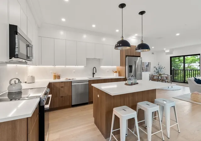 1st image of 228 Washington Street #4, Brighton, MA 02135 | MLS# 73556087