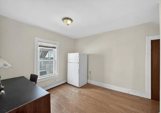 5th image of 383 Highland Ave, Malden, MA 02148 | MLS# 73553480