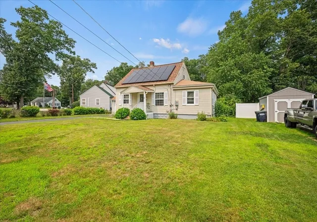 Photo 3 of Sale Pending at 6 Oakwood Ave, Auburn, MA 01501 | MLS# 73567734 | Listing updated on 2026-09-29