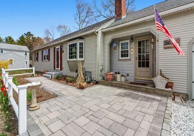 17th image of 53 Hadrada Ln, Centerville, MA 02632 | MLS# 73513305