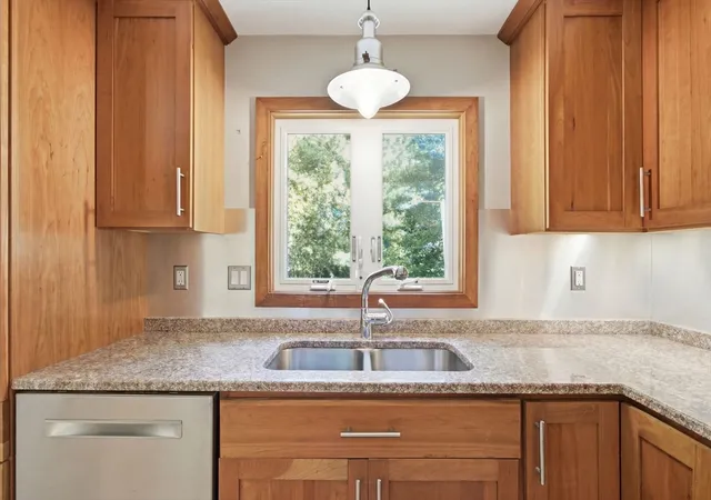 5th image of 53 Hadrada Ln, Centerville, MA 02632 | MLS# 73513305