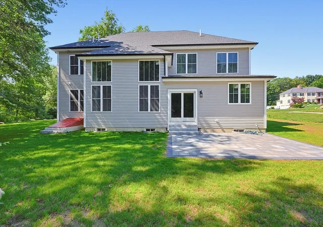 Photo 3 of Single family home for sale at 457 Walnut St, Shrewsbury, MA 01545 | MLS# 73561324 | Listing updated on 2026-09-13
