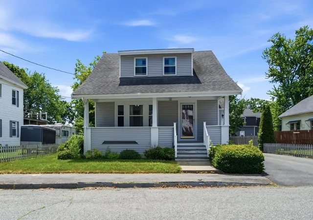 1st image of 8 Jefferson Ave, Taunton, MA 02780 | MLS# 73538179