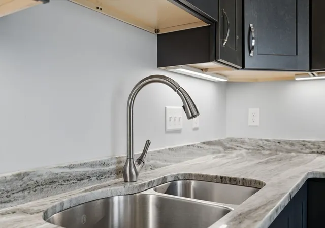 4th image of 8 Jefferson Ave, Taunton, MA 02780 | MLS# 73538179