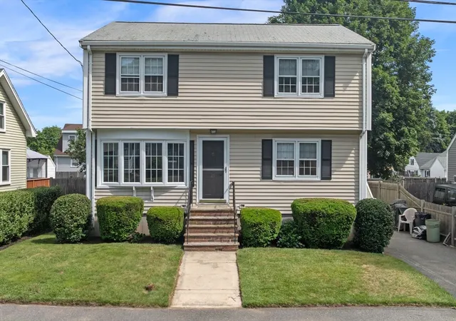 Homes for sale in Peabody, MA | 25 Colonial Rd, Peabody, MA 01960 | MLS# 73542851