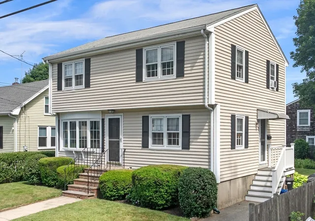 Homes for sale in Peabody, MA | 25 Colonial Rd, Peabody, MA 01960 | MLS# 73542851