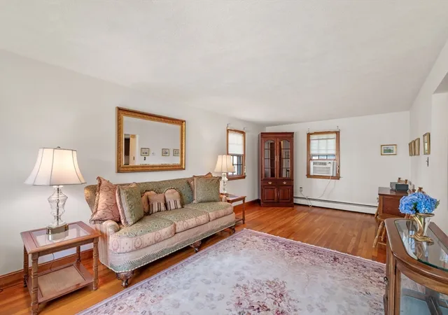 Homes for sale in Peabody, MA | 25 Colonial Rd, Peabody, MA 01960 | MLS# 73542851