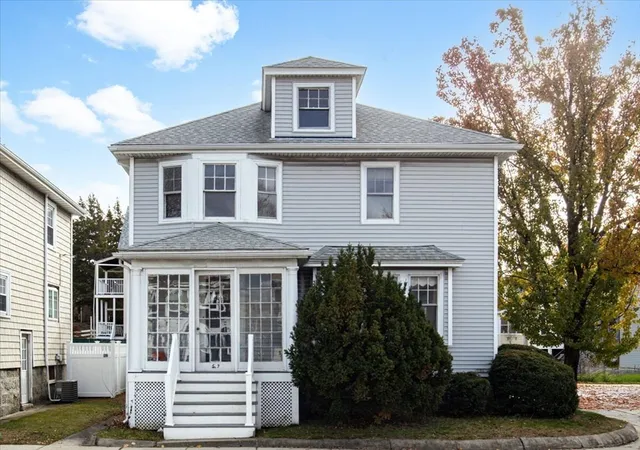 Homes for sale in Boston, MA | 559 Gallivan Blvd, Boston, MA 02124 | MLS# 73466041
