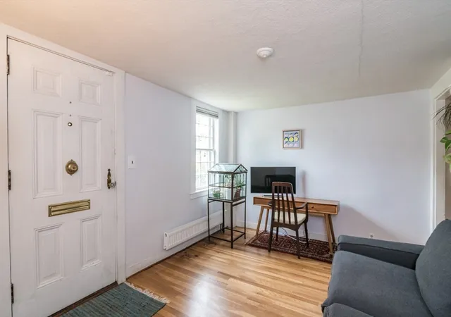 Homes for sale in Northampton, MA | 36 Conz St, Northampton, MA 01060 | MLS# 73531553