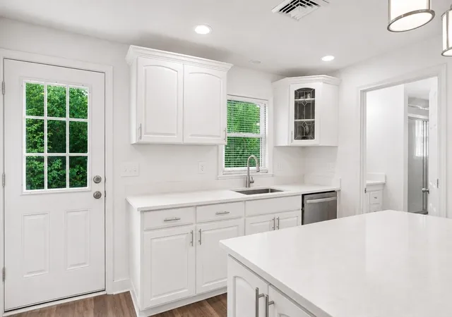 Photo 3 of Sale Pending at 7 Arthur St, Seekonk, MA 02771 | MLS# 73562501 | Listing updated on 2026-08-18