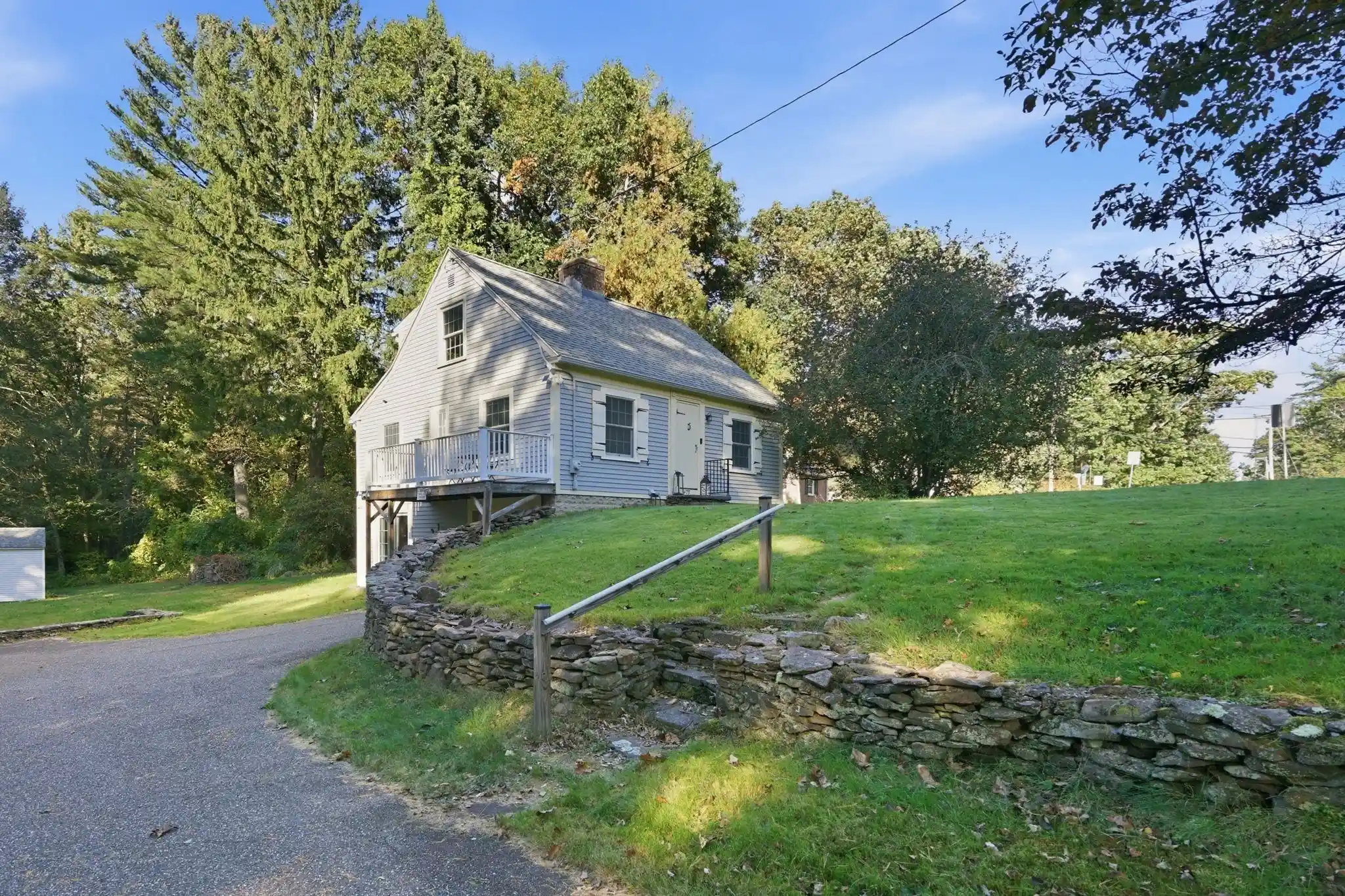 Photo 1 of Sale Pending at 479 Springfield St, Wilbraham, MA 01095 | MLS# 73590106 | Listing updated on 2026-10-22