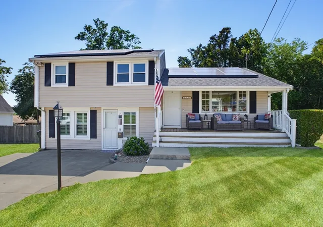 1st image of 433 Pearse Road, Swansea, MA 02777 | MLS# 73544985