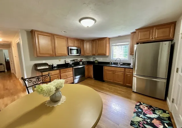 Photo 3 of Single family home for sale at 10 Burnap Rd, Sutton, MA 01590 | MLS# 73569204 | Listing updated on 2026-09-18