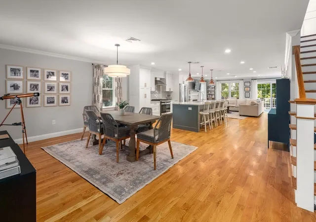 3rd image of 121 Salem St, Reading, MA 01867 | MLS# 73556238