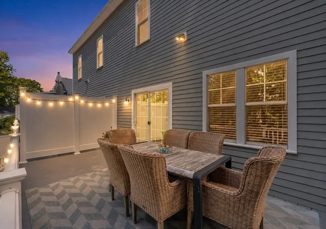 4th image of 121 Salem St, Reading, MA 01867 | MLS# 73556238