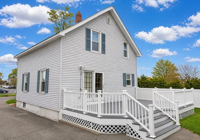 Homes for sale in West Springfield, MA | 23 York St, West Springfield, MA 01089 | MLS# 73503257