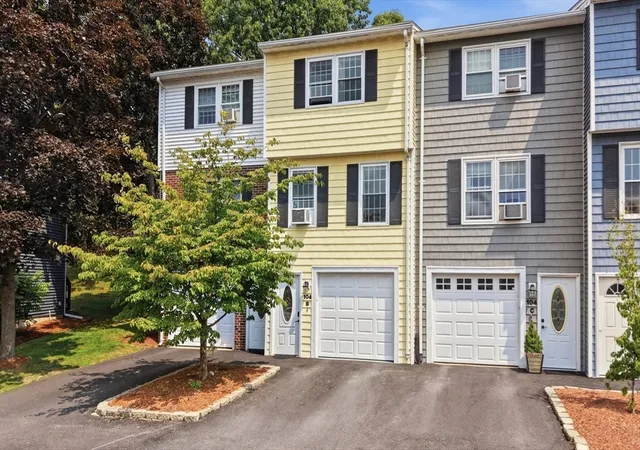 1st image of 104 Roper St #B, Lowell, MA 01852 | MLS# 73557053