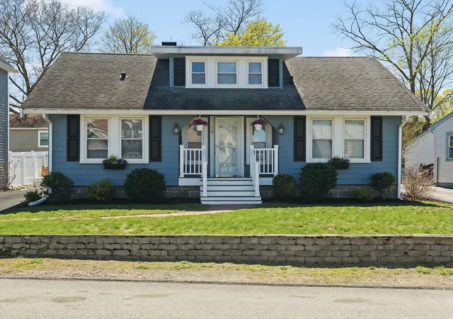 1st image of 19 Lake Shore Dr, East Weymouth, MA 02189 | MLS# 73509159