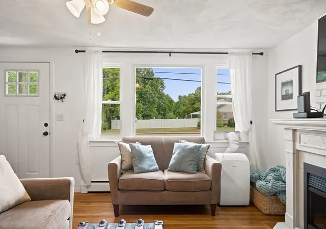 Photo 4 of Sale Pending at 456 North St, Bridgewater, MA 02324 | MLS# 73553958 | Listing updated on 2026-09-24