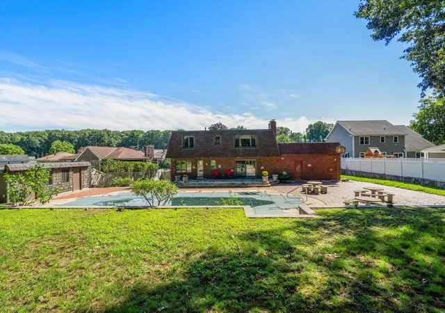 2nd image of 15 Cabot Road, Stoneham, MA 02180 | MLS# 73560582