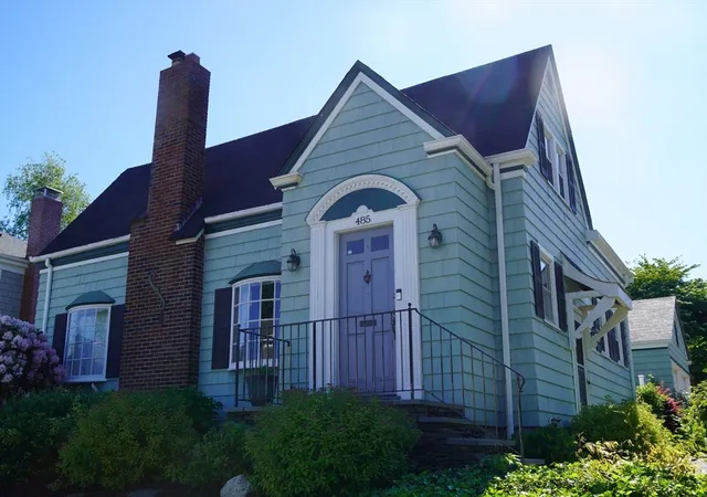 Homes for sale in Fall River, MA | 485 Rock Street, Fall River, MA 02720 | MLS# 73529981