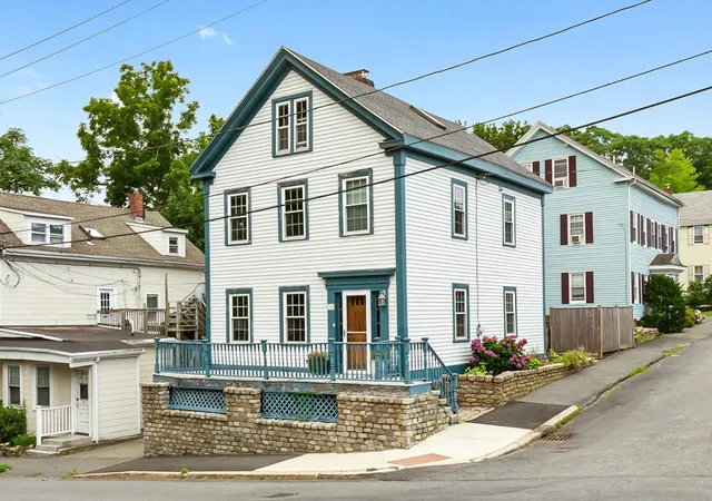 2nd image of 28 Grove St, Salem, MA 01970 | MLS# 73551028