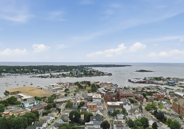 Photo 2 of Sale Pending at 25 Elm St #1, Gloucester, MA 01930 | MLS# 73565024 | Listing updated on 2026-09-10