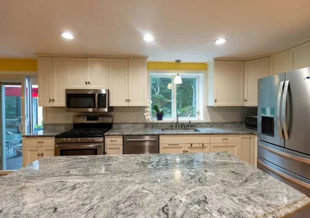 Homes for sale in Duxbury, MA | 7 Tinkers Ledge Rd, Duxbury, MA 02332 | MLS# 73542575