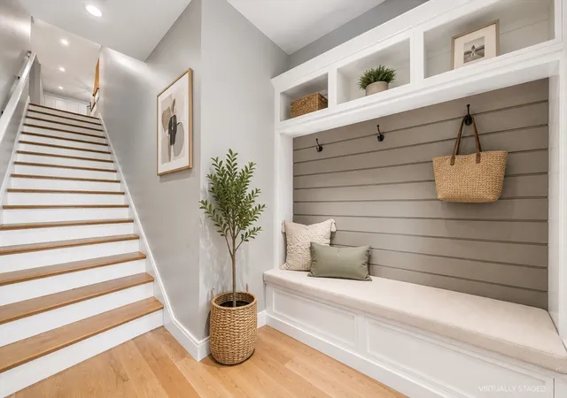 Listing Photo 5 - Condo for sale in building located at 49A Chestnut St, Wakefield, MA 01880 - Unit #3