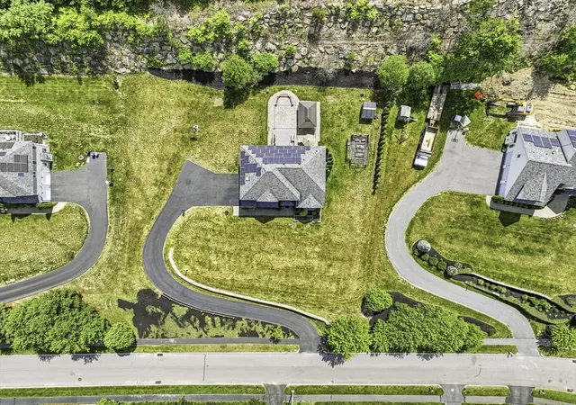 Homes for sale in Holliston, MA | 120 Mohawk Path, Holliston, MA 01746 | MLS# 73532141