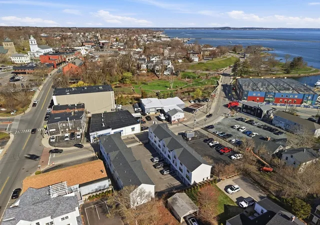 2nd image of 7 Water St, Plymouth, MA 02360