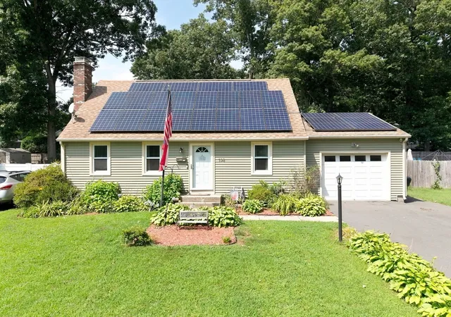 1st image of 138 Endicott St, Springfield, MA 01118 | MLS# 73563194