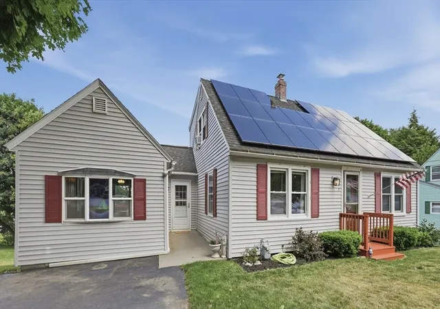 Homes for sale in Auburn, MA | 9 Thayer Avenue, Auburn, MA 01501 | MLS# 73538192