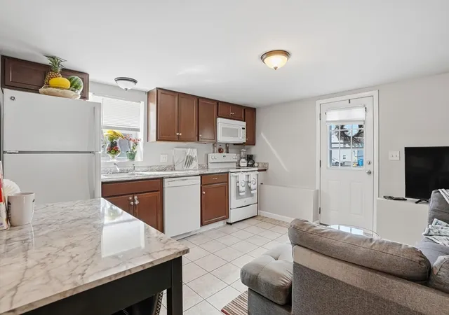 Homes for sale in Holliston, MA | 48 N Mill St, Holliston, MA 01746 | MLS# 73496817