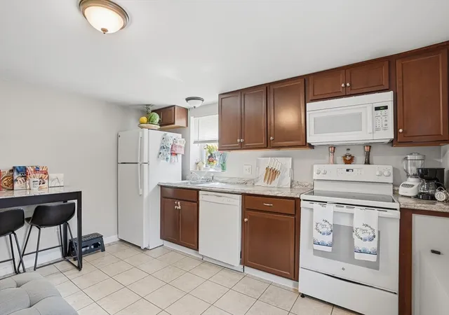 Homes for sale in Holliston, MA | 48 N Mill St, Holliston, MA 01746 | MLS# 73496817