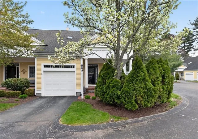 Homes for sale in Hingham, MA | 14 Whiting Ln, Hingham, MA 02043 | MLS# 73539494