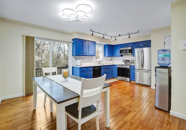 4th image of 200 Lambert Ter #11, Chicopee, MA 01020 | MLS# 73555598