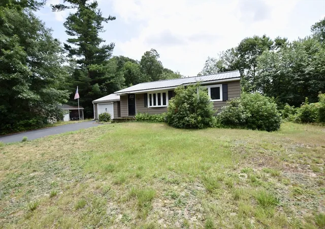 2nd image of 197 Birch St, Pembroke, MA 02359 | MLS# 73553788