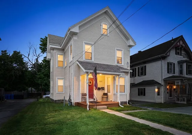 Homes for sale in Whitman, MA | 659 Washington St, Whitman, MA 02382 | MLS# 73544765