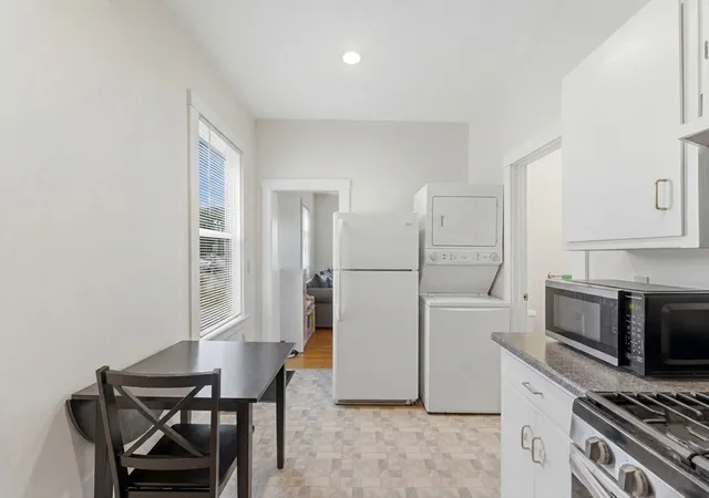 Homes for sale in Whitman, MA | 659 Washington St, Whitman, MA 02382 | MLS# 73544765