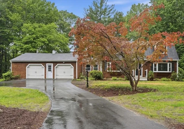 2nd image of 37 Orchard Dr, Pembroke, MA 02359 | MLS# 73567872