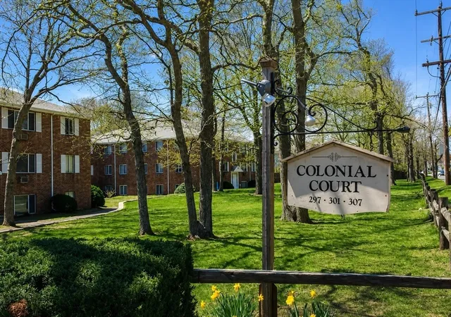 Homes for sale in Barnstable, MA | 307 W Main St #1, Barnstable, MA 02601 | MLS# 73527165