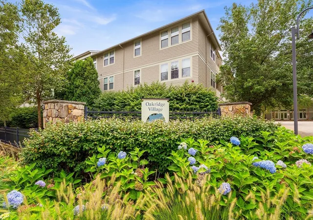Photo 1 of Sale Pending at 2 209 Harvest Dr #209, North Andover, MA 01845 | MLS# 73569586 | Listing updated on 2026-09-15