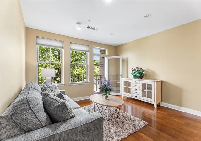 Photo 2 of Sale Pending at 2 209 Harvest Dr #209, North Andover, MA 01845 | MLS# 73569586 | Listing updated on 2026-09-15